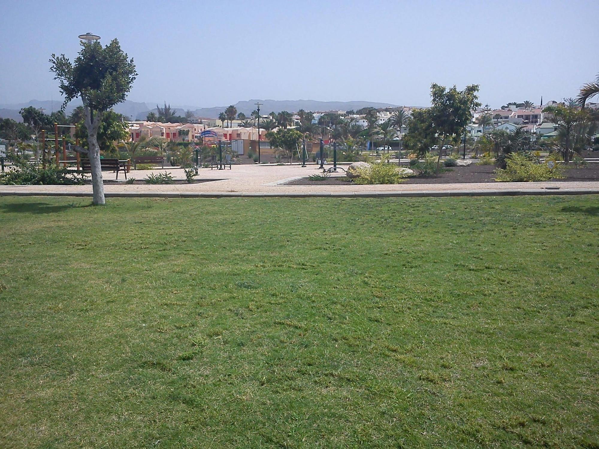 Bungalows Capri Maspalomas  Bagian luar foto